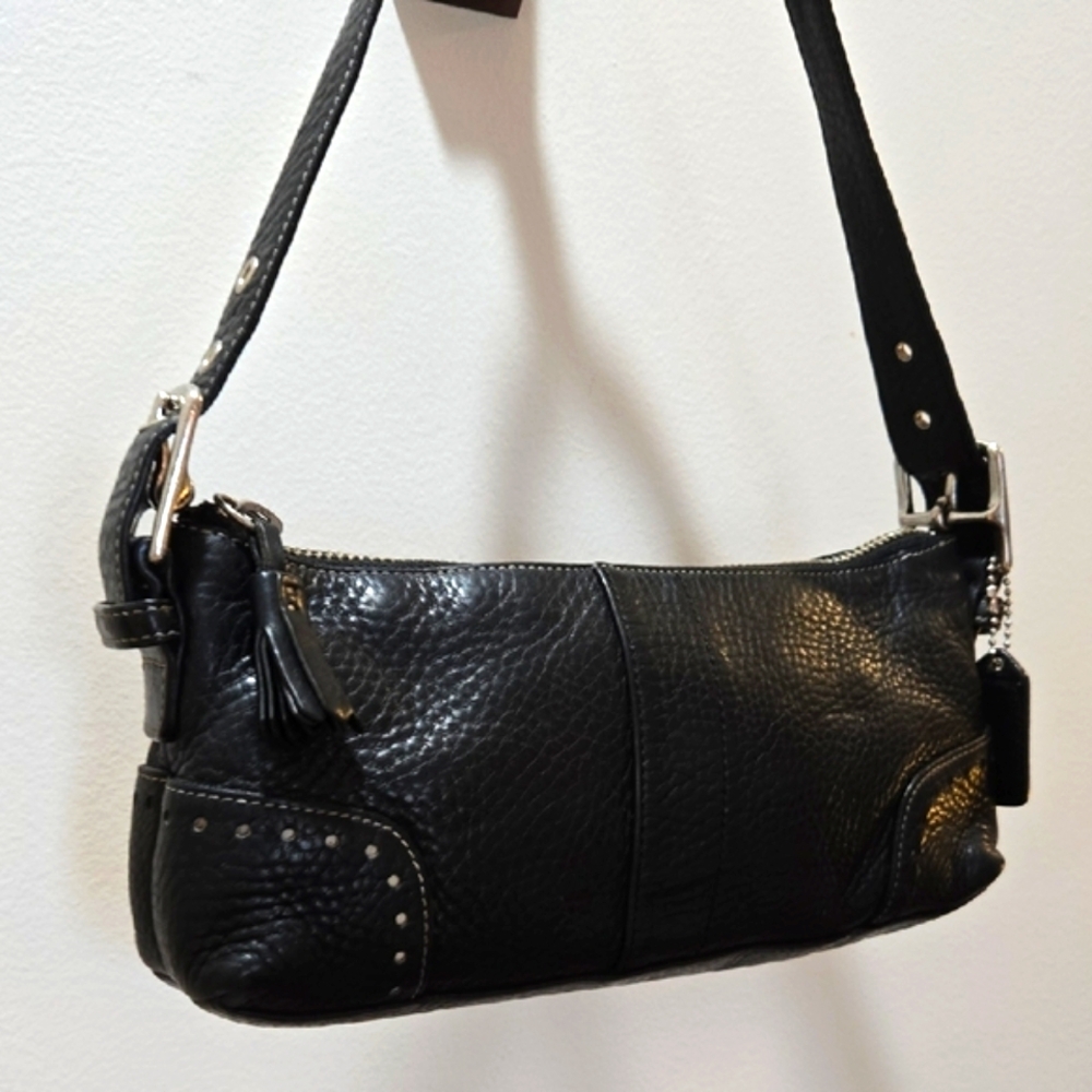 Coach - VINTAGE Black Leather Baguette - Picture 2 of 13